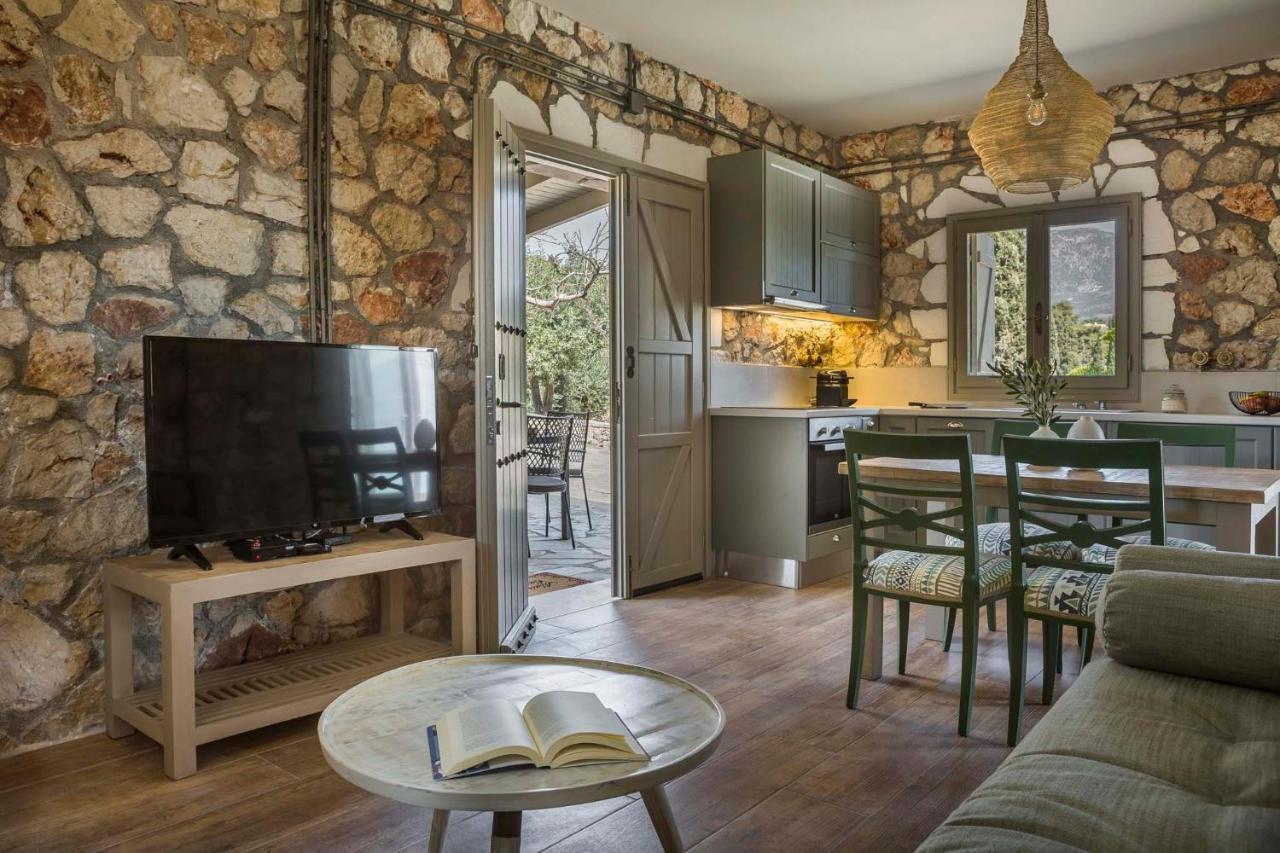 Ploes Luxury Cottages Pesádha Zewnętrze zdjęcie