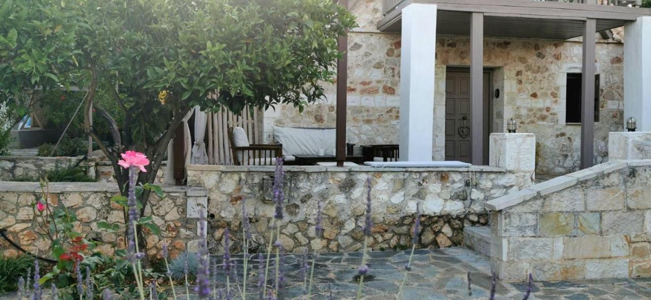 Ploes Luxury Cottages Pesádha Zewnętrze zdjęcie